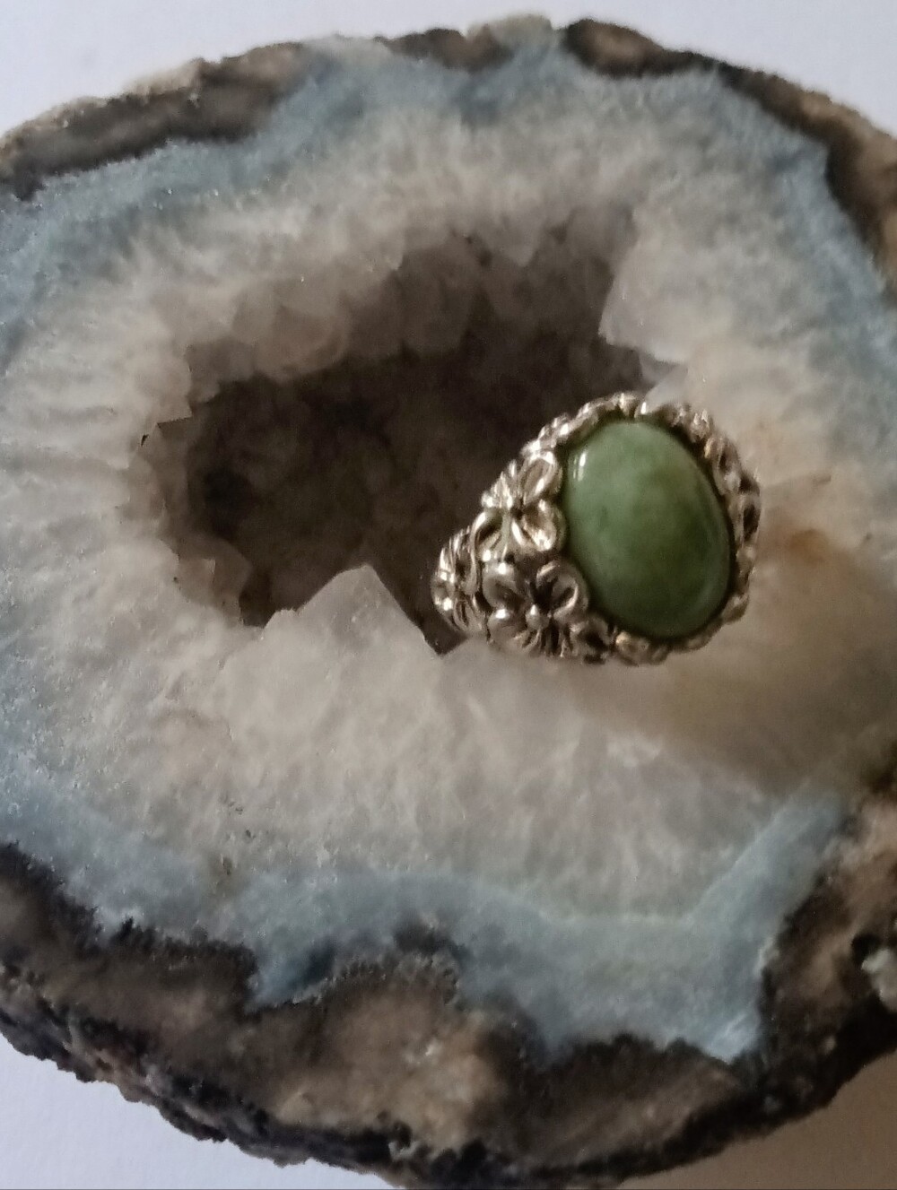 Sterling Silver 925 Oval Green Jade Flower Ring Size 7.5 - Picture 5 of 8